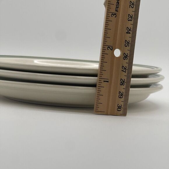 Christmas Tree Plates Lot of 3 Salad Dessert White Ceramic Round Traditional Set - Picture 4 of 10